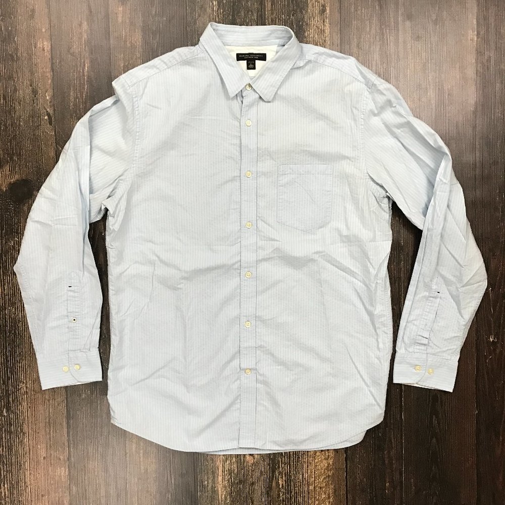 BANANA REPUBLIC St. Hawthorne Shirt XL 17/17.5 Soft Wash Textured Stripe Lt Blue
